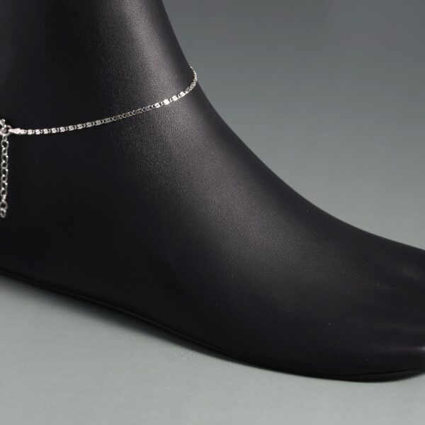 ANKLET